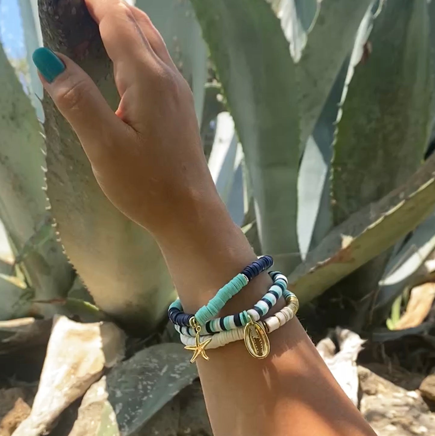 Set of 3 Beaded Bracelets with Gold Starfish and Shell Charms - Perfect Accessory for Summer Party or Holidays on the Beach