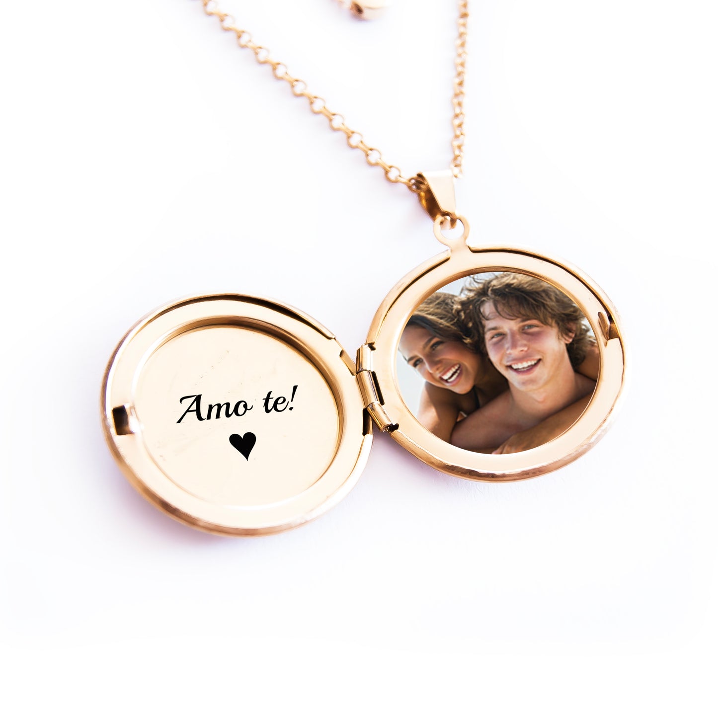 Personalized Locket Necklace with Photo - Unique Gift for Girlfriend or Wife