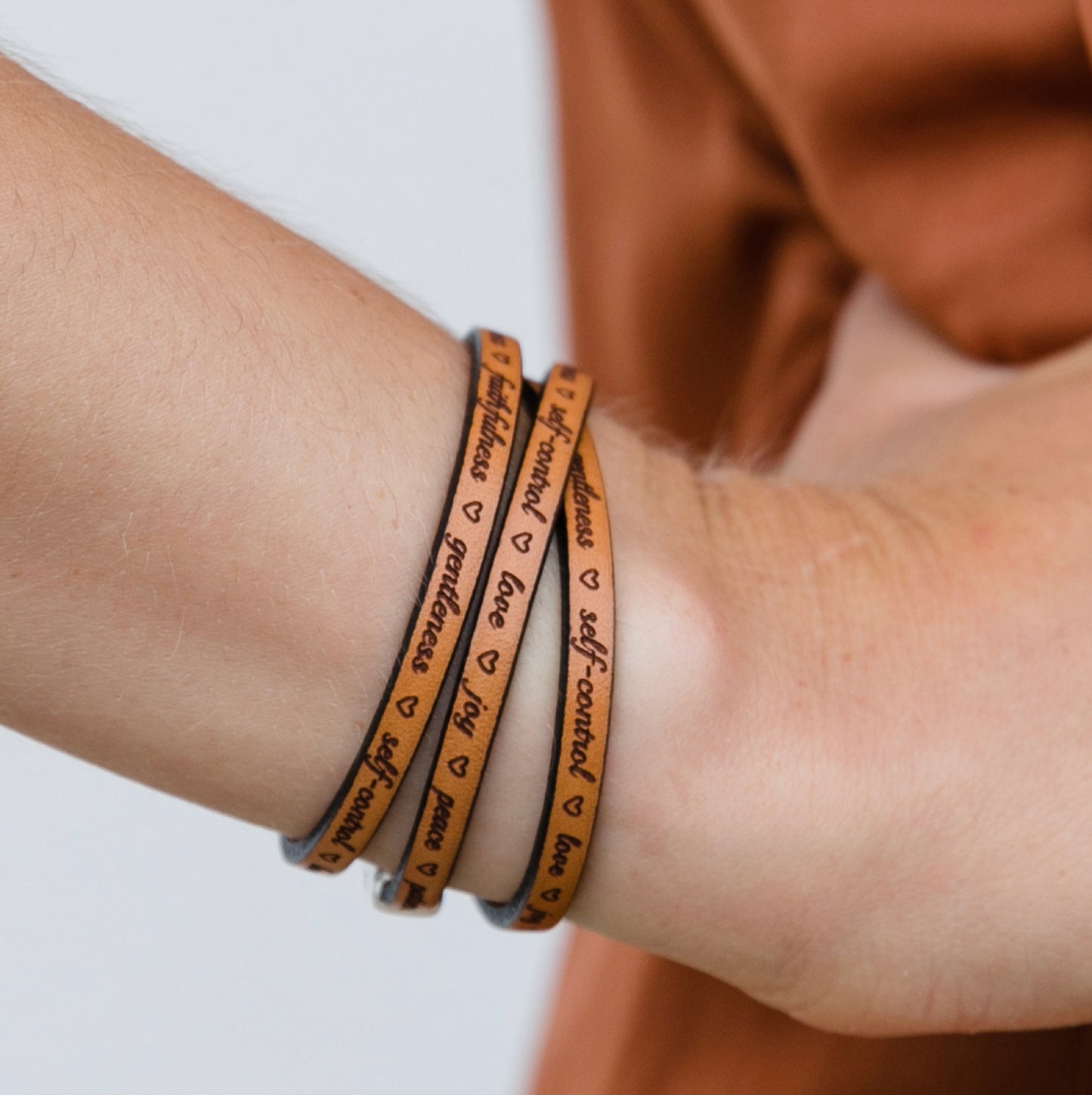 Wrap Leather bracelet for Women - Custom Engraving - Personalized Gift for Her
