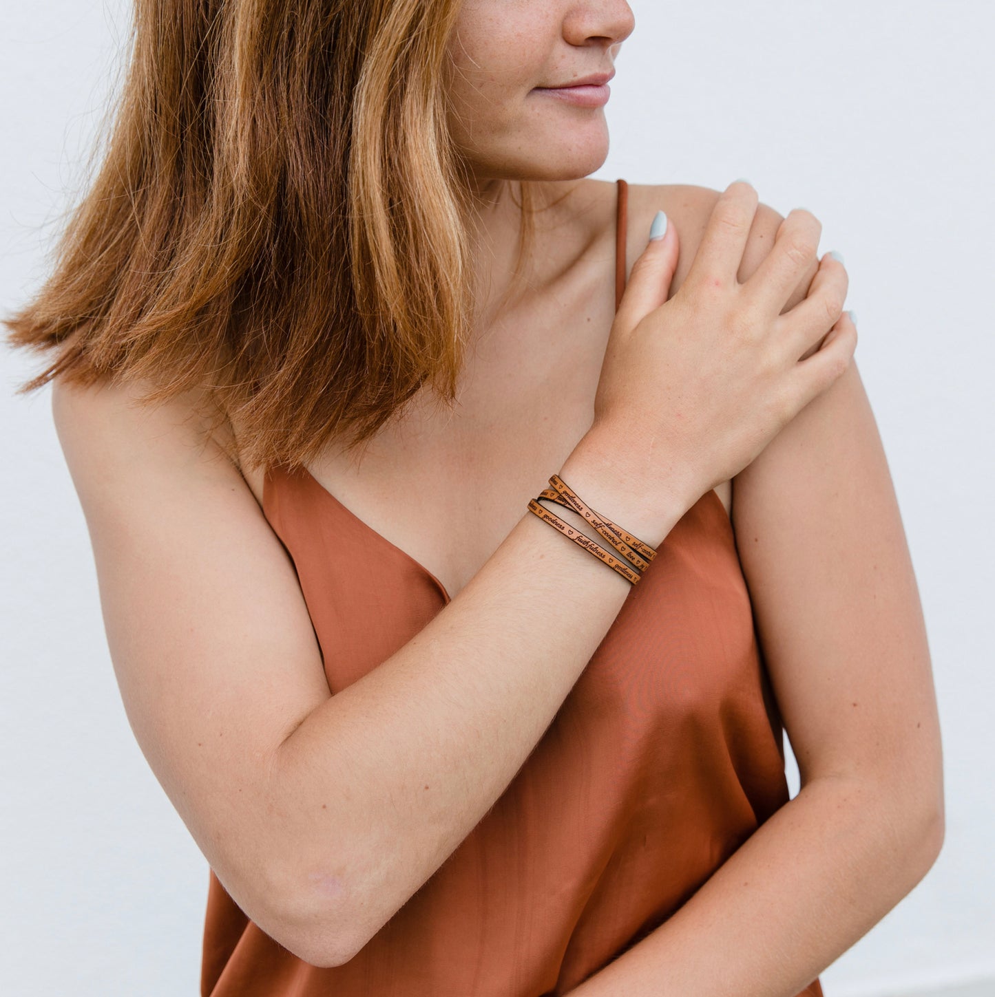 Wrap Leather bracelet for Women - Custom Engraving - Personalized Gift for Her